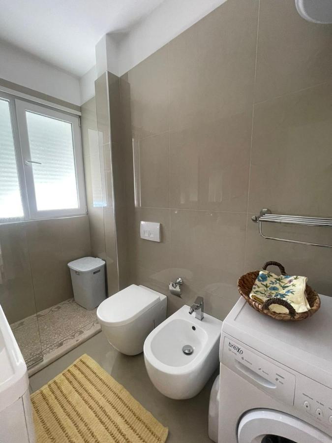 Kraal Apartments Vlorë Buitenkant foto