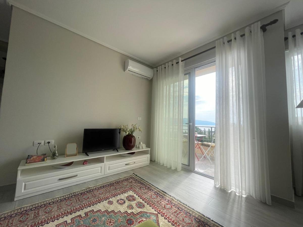 Kraal Apartments Vlorë Buitenkant foto